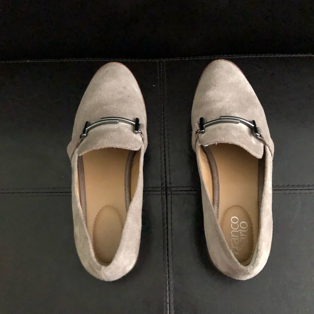 Beige loafers